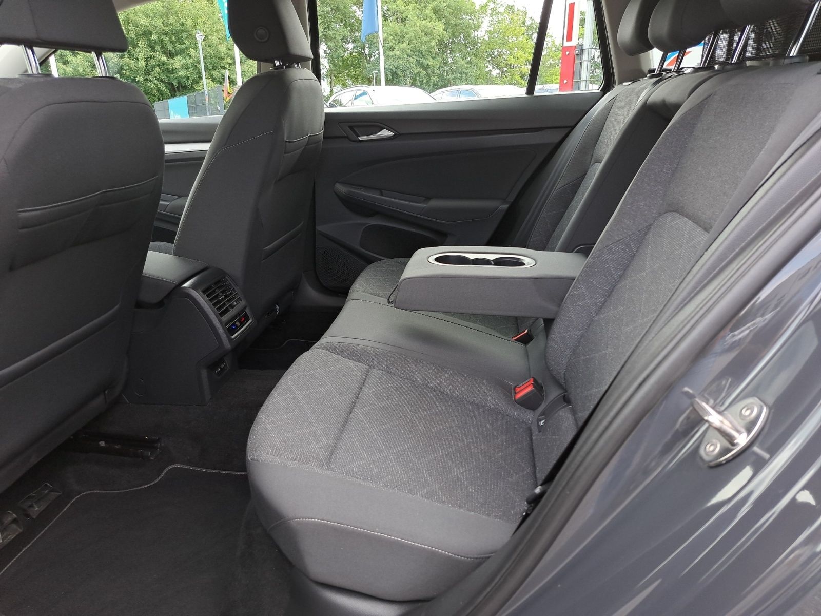 Volkswagen Golf - Bild 15