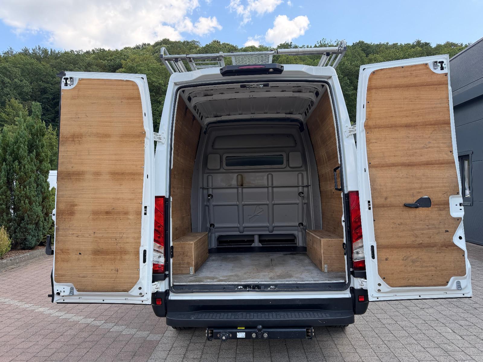 Iveco Daily 3,0L Diesel 35S18 Kasten Mixto *AHK3,5t*
