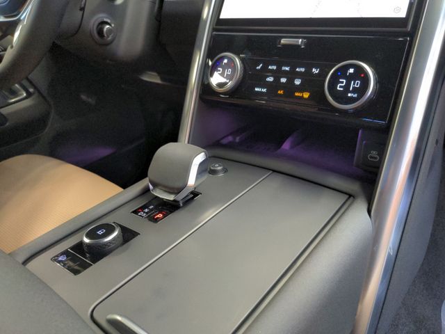 Land Rover Discovery D250 Dynamic HSE+ACC+Pano+St.Hzg.+7-Si