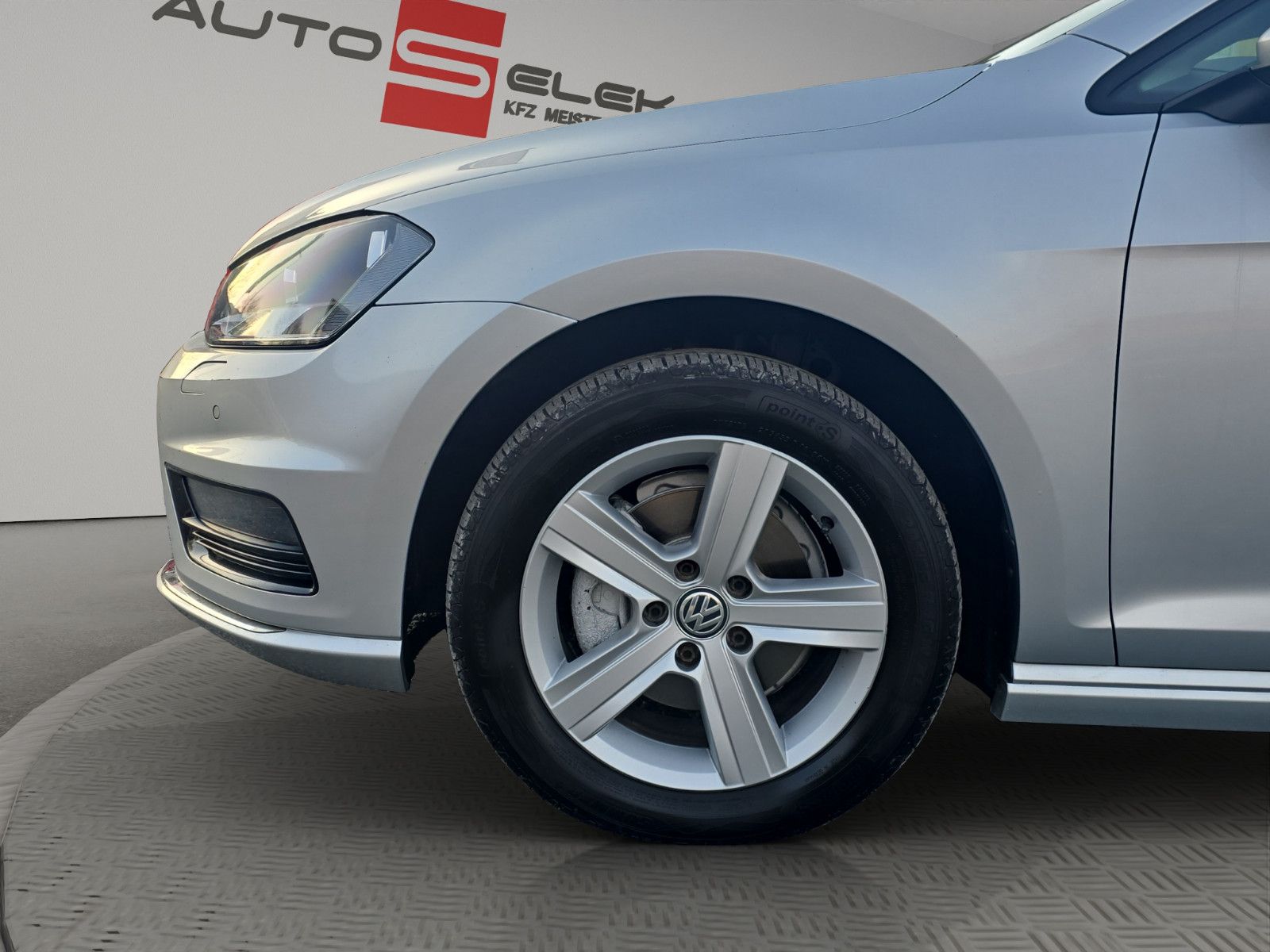 Fahrzeugabbildung Volkswagen Golf VII Variant 2.0 TDI Comfortline