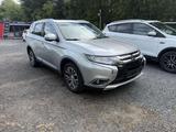 Mitsubishi Outlander Top 4WD - Mitsubishi Outlander in Mainz