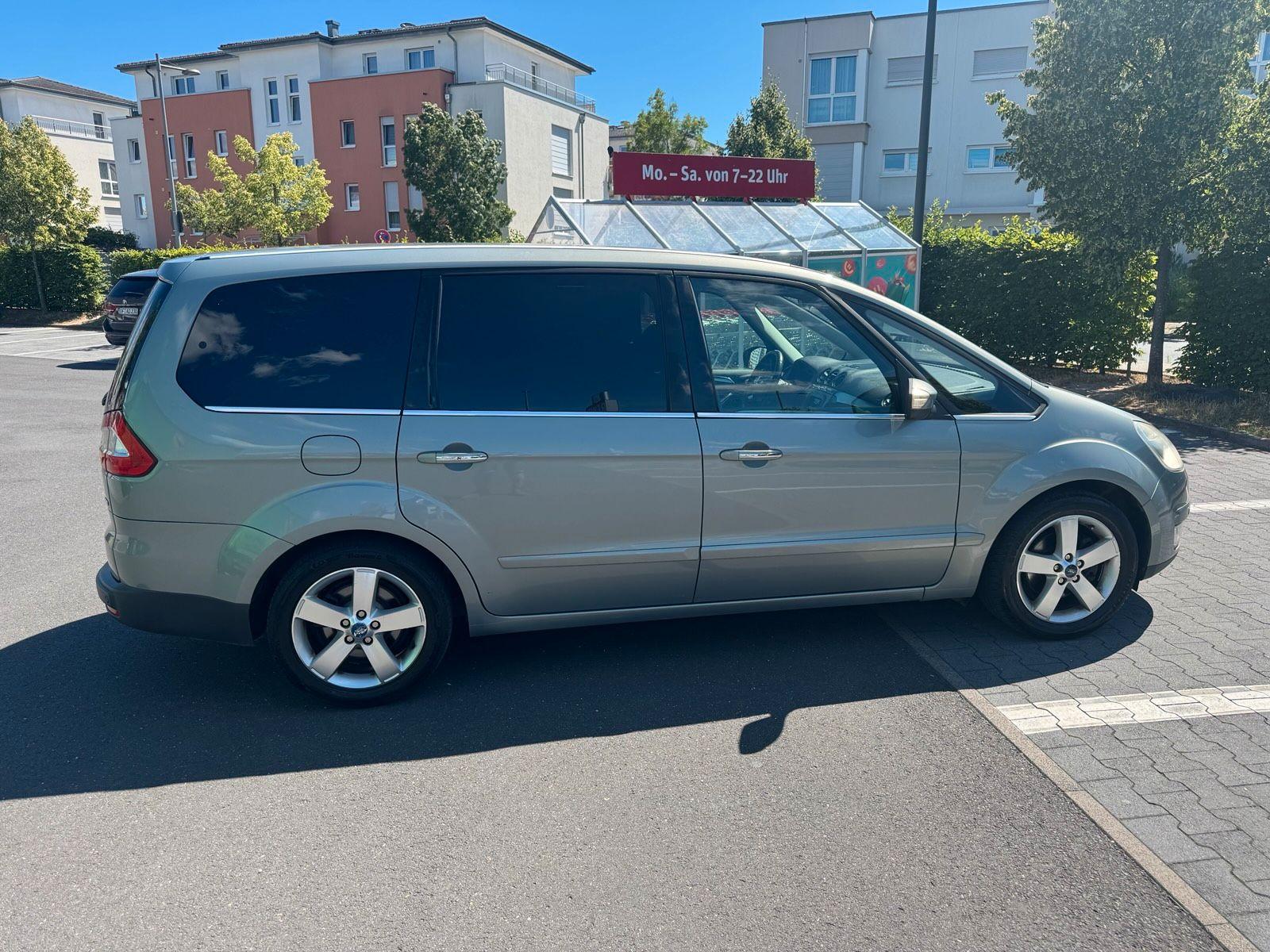 Ford Galaxy 2009 — engine 175 HP (129kW)