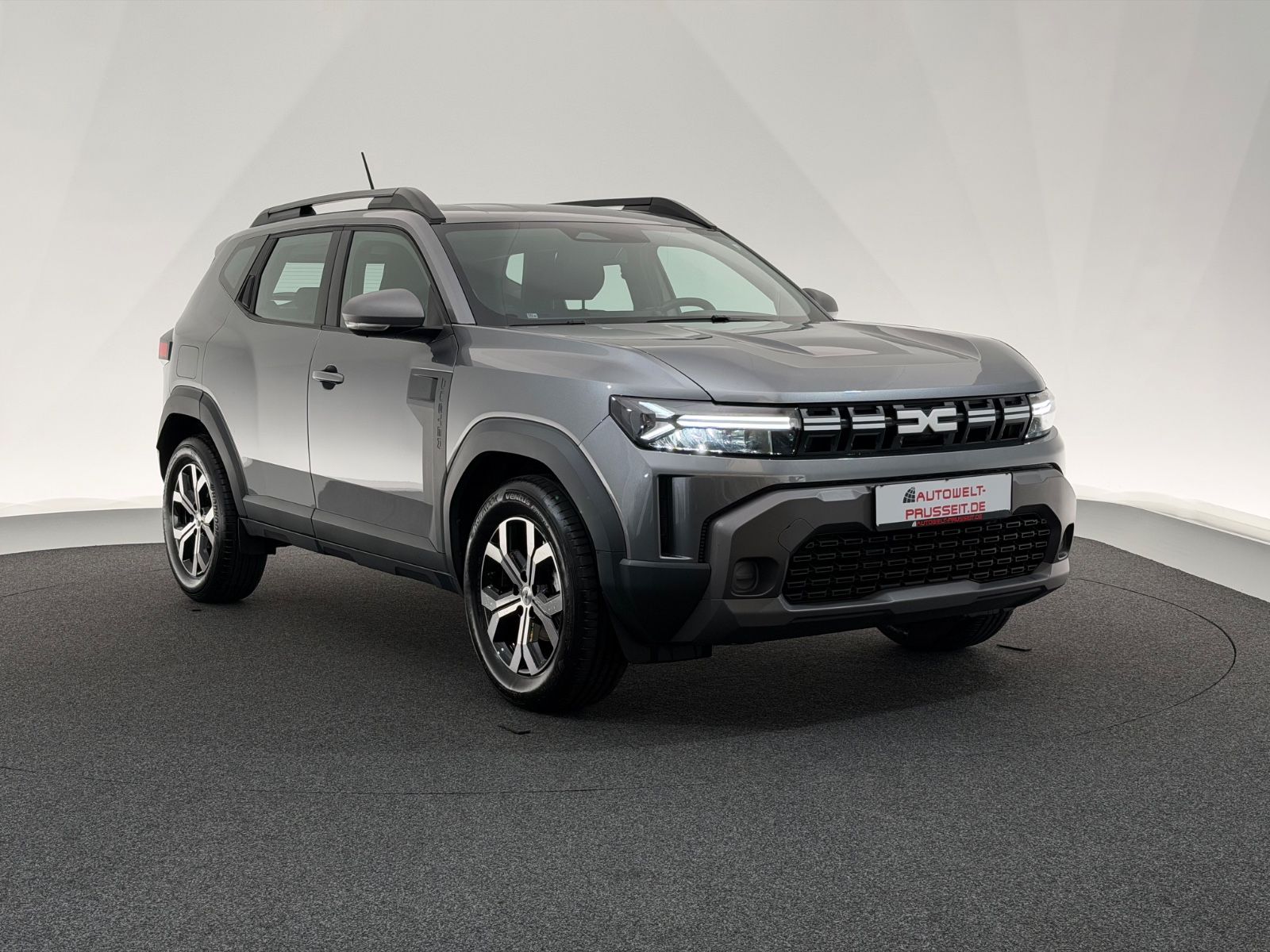 Gebrauchtwagen Dacia Duster Duster III 1.2 TCe*EXPRESSION*SHZ-R.KAM-TEMP-AHK in Künzell