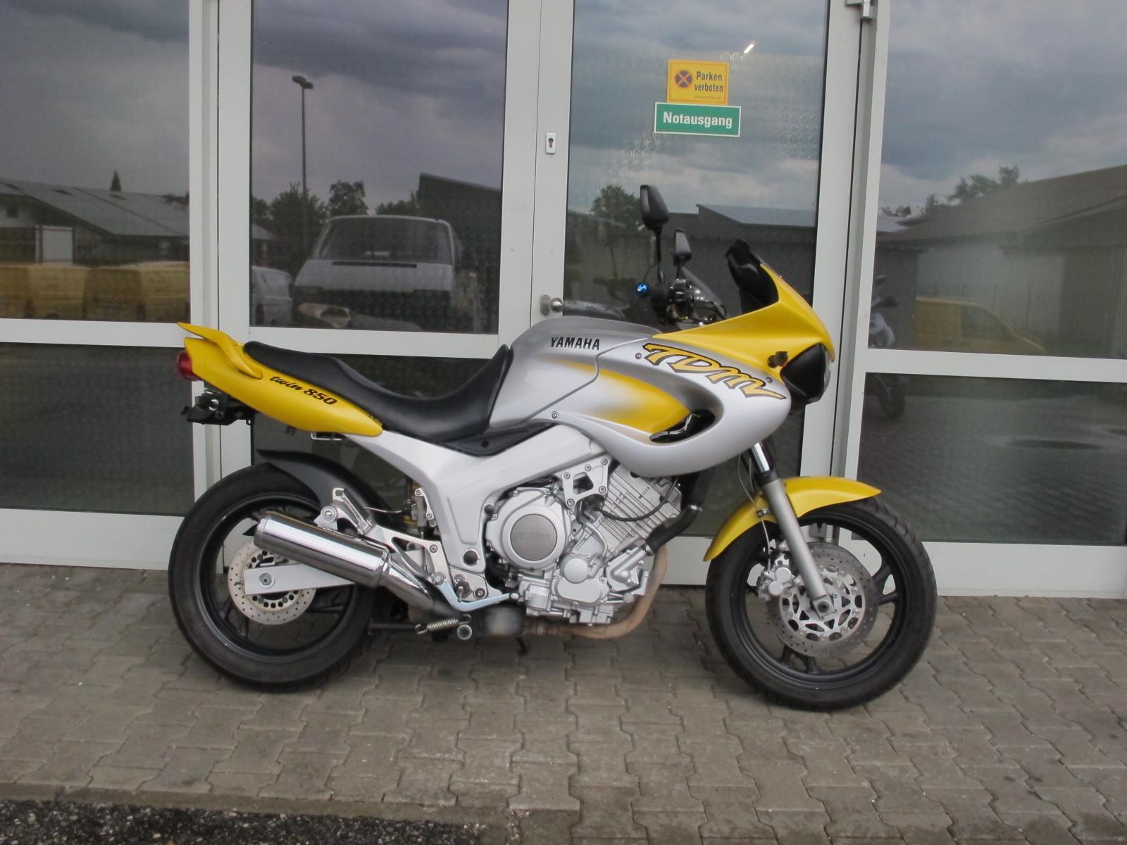 Yamaha TDM 850 4TX  ** Top **