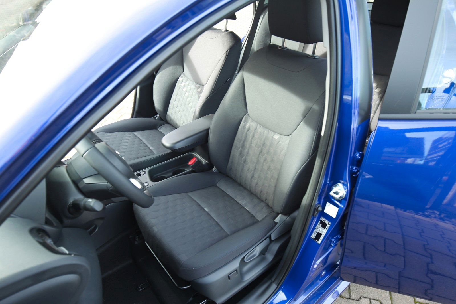 Mazda 2 Hybrid - Bild 17