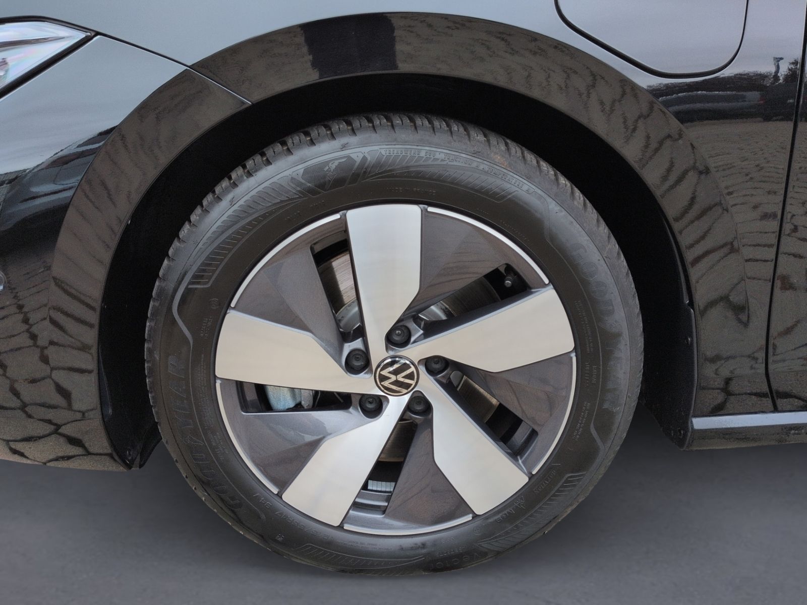 Passat Variant 1.5 eTSI eHybrid DSG Business AHK