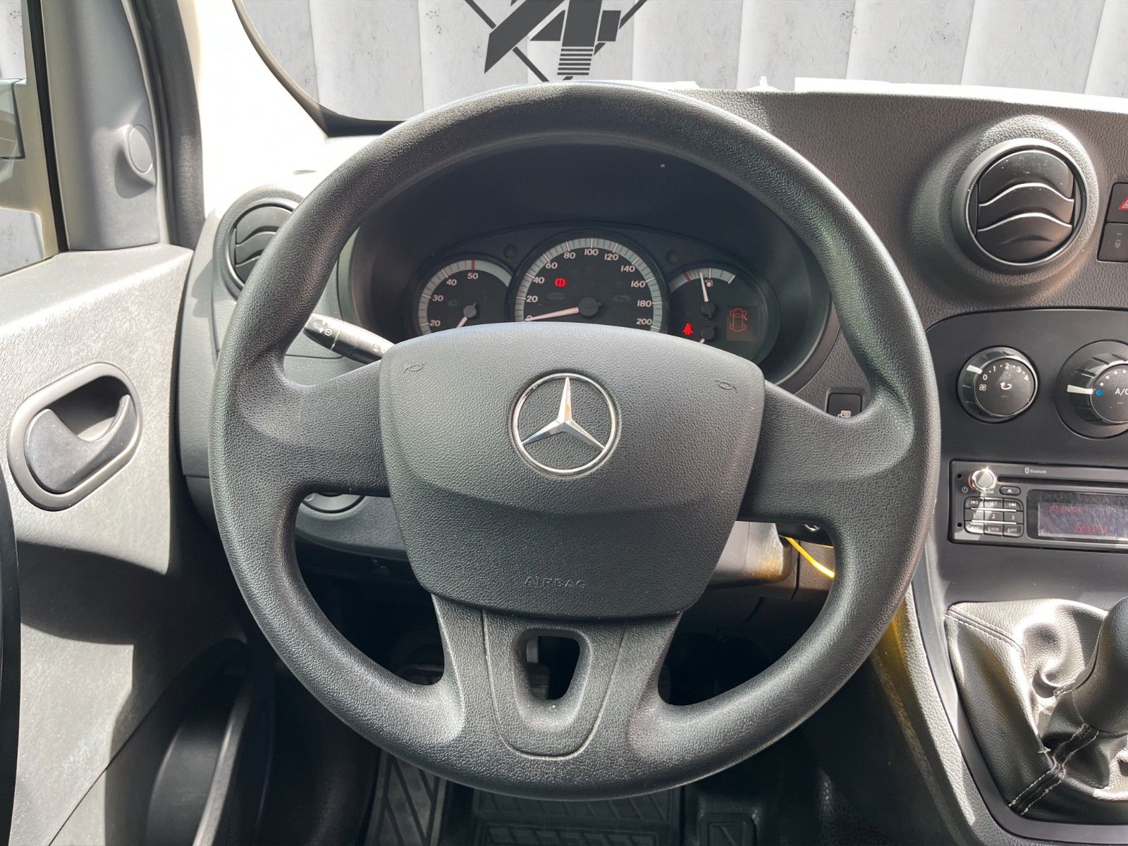 Fahrzeugabbildung Mercedes-Benz Kasten 109 CDI lang*AHK*SHZ*