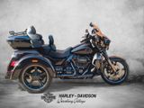 Harley-Davidson CVO TRI GLIDE - HARLEY-DAVIDSON BENZIN TRIKE TRI GLIDE