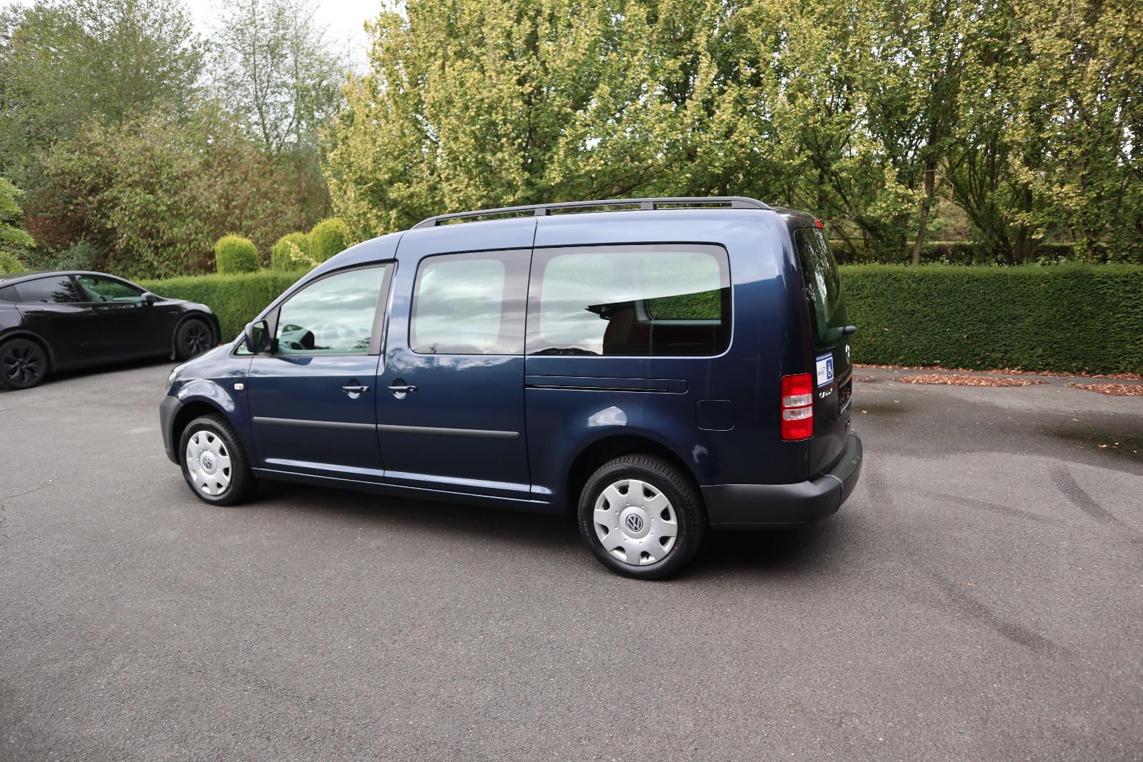 Volkswagen Caddy Maxi 1,6 TDI DSG*rollstuhlgerecht*Wenderam