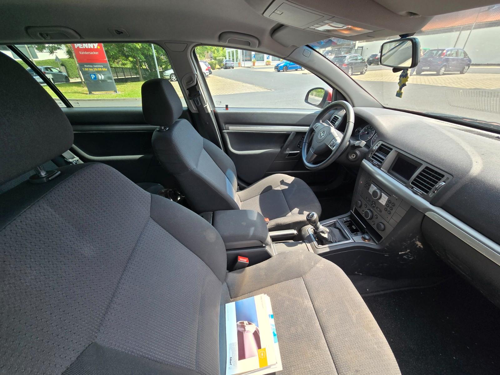 Opel Vectra 2007 — photo 10