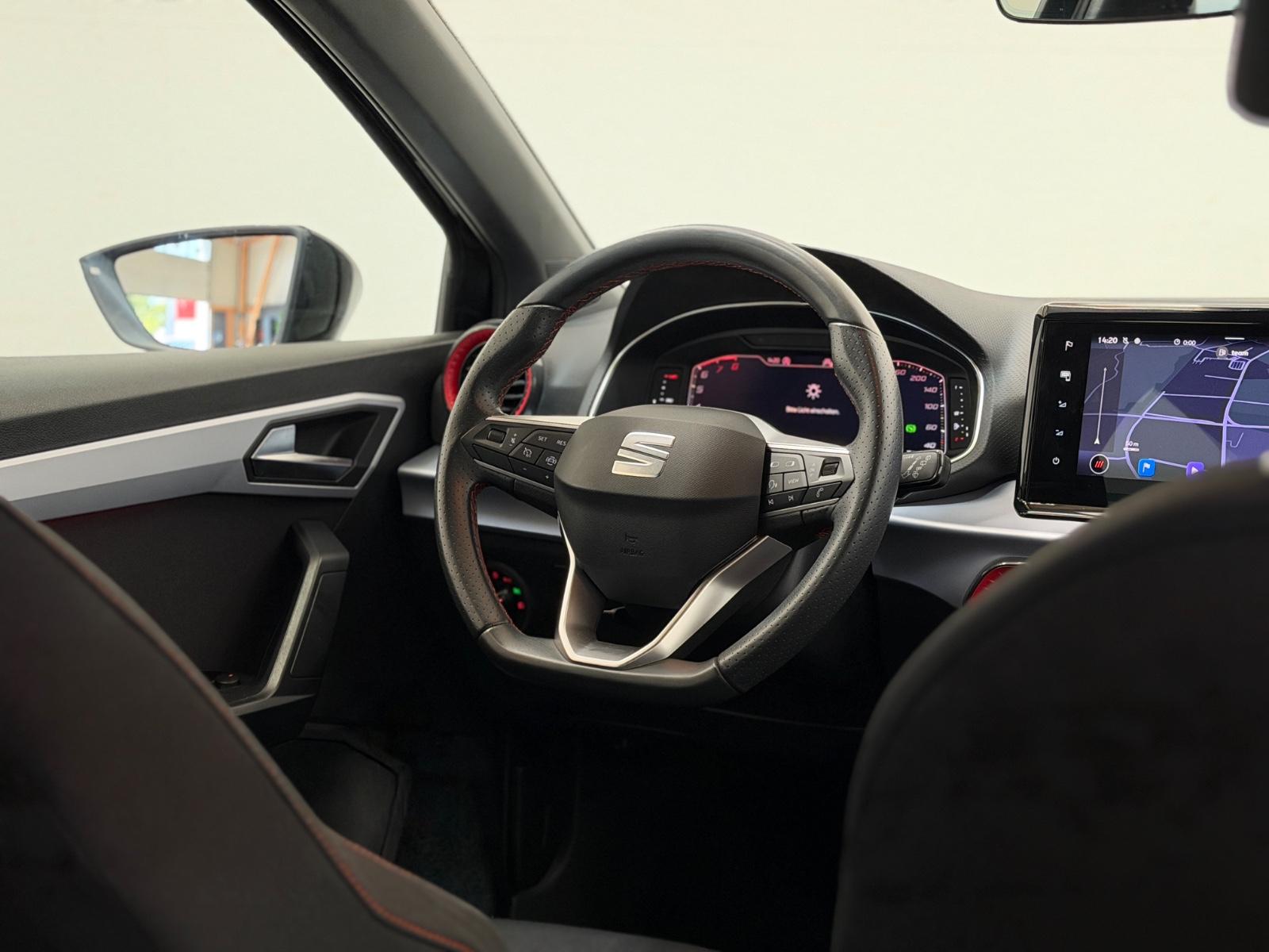 Seat Ibiza FR DSG/KAM/LED/SHZ/KESSY/CARPLAY/NAVI/PDC