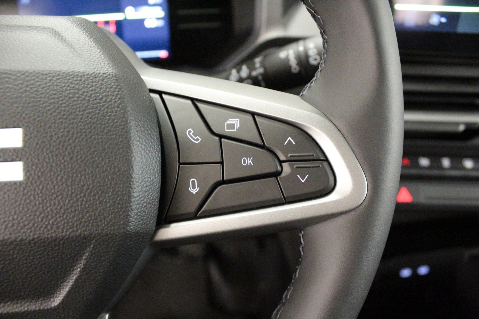 Fahrzeugabbildung Dacia Duster mild hybrid 140 Expression*Winterp.*MY 26