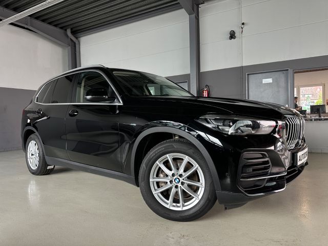 BMW X5 xDrive 30d 7Sitzer/Abstandstemp/Spurhalte/HuD