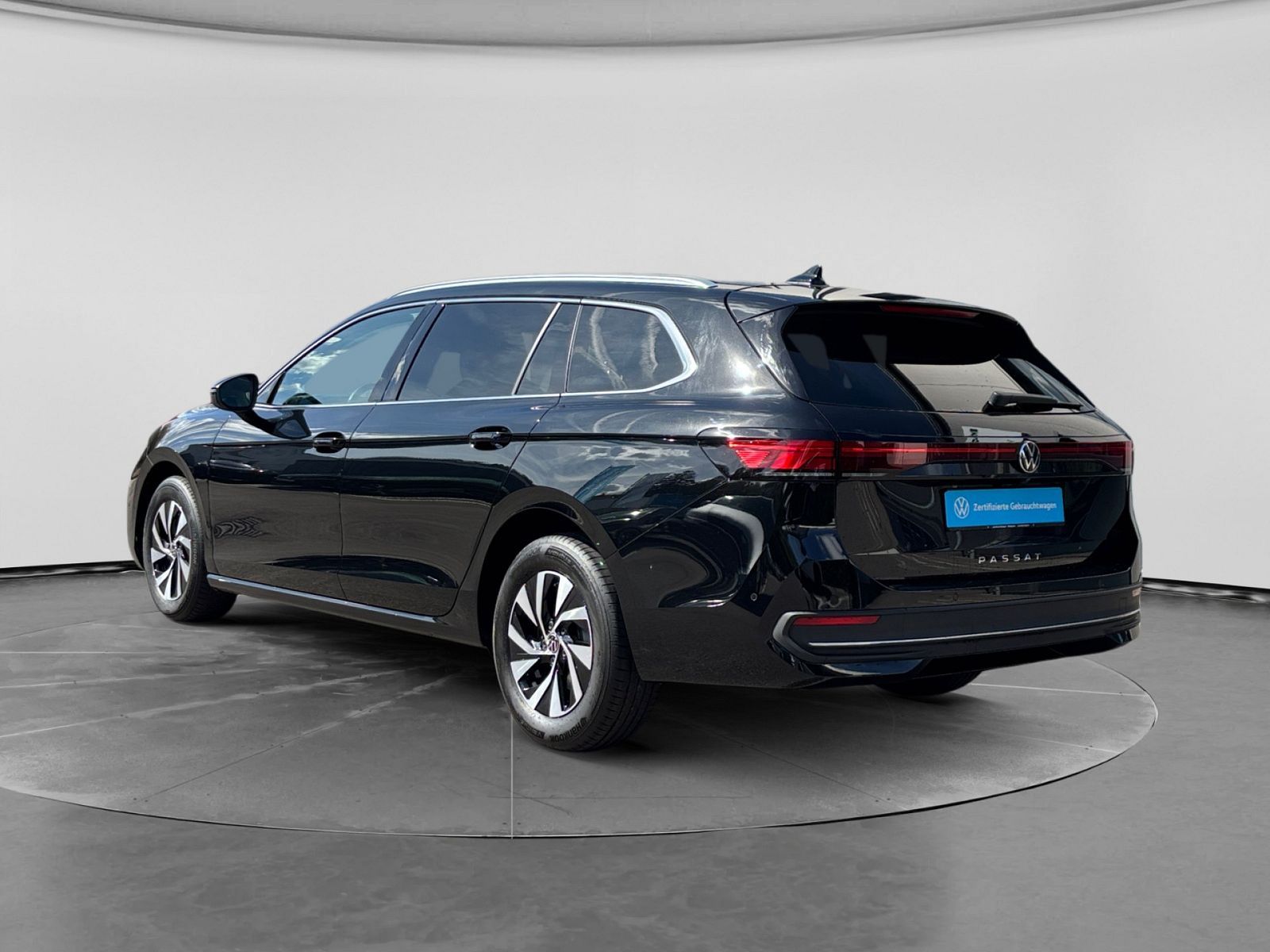 Volkswagen Passat Variant 2.0TDI Business AHK foto 5