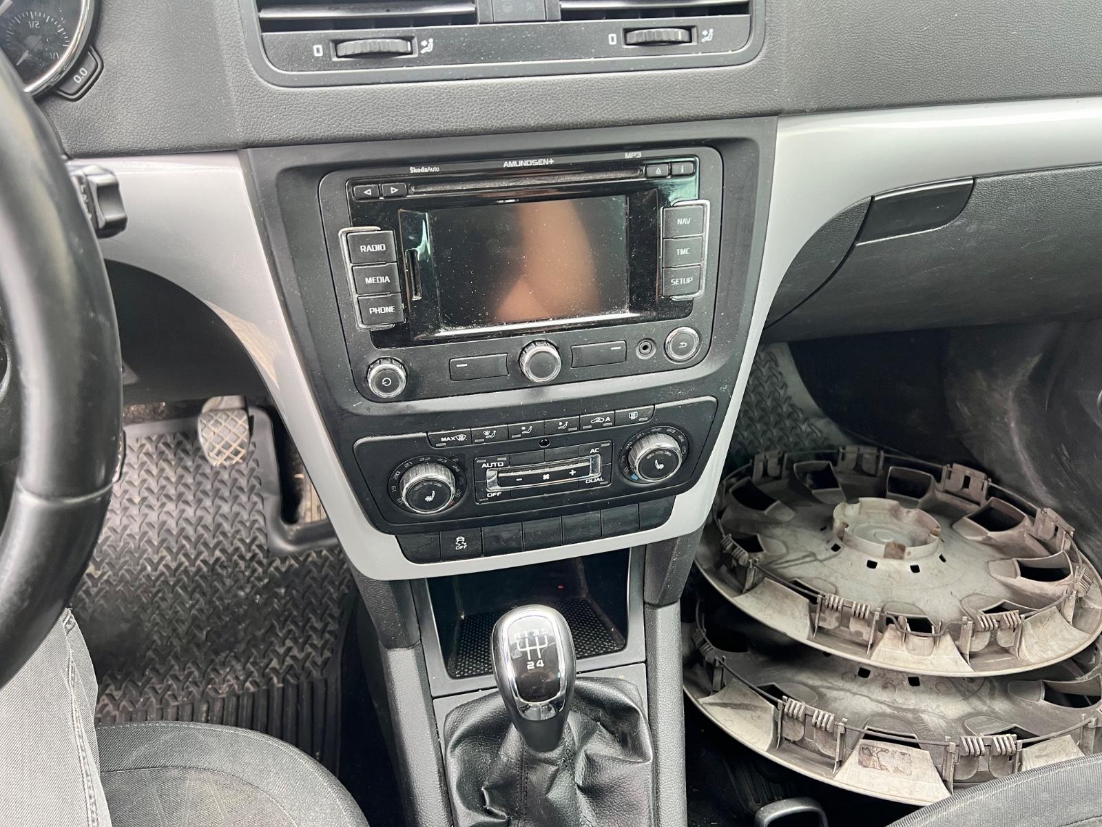 Skoda Yeti 2012 — photo 13
