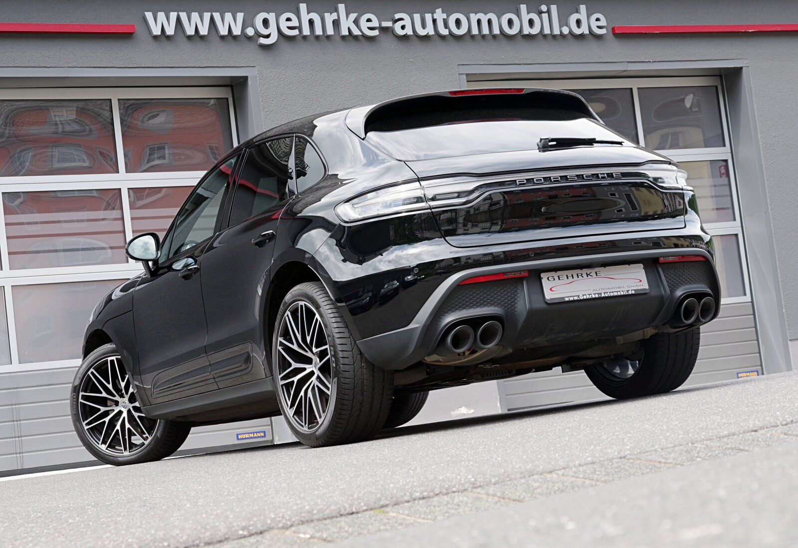 Porsche Macan T*21"RS-Spyd,Pano,BOSE,PDLS+,Approved03/27 foto 2