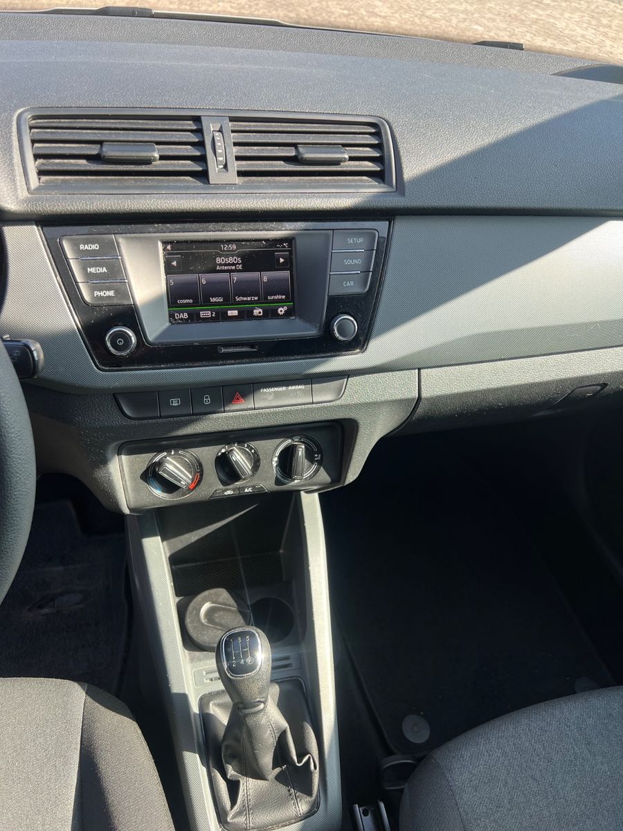 Fahrzeugabbildung SKODA Fabia Cool Edition * 1.HAND *