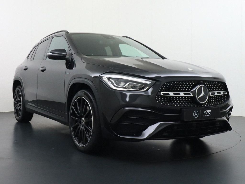 Mercedes-Benz GLA 250 GLA 250e AMG-Line | Sfeerverlichting |