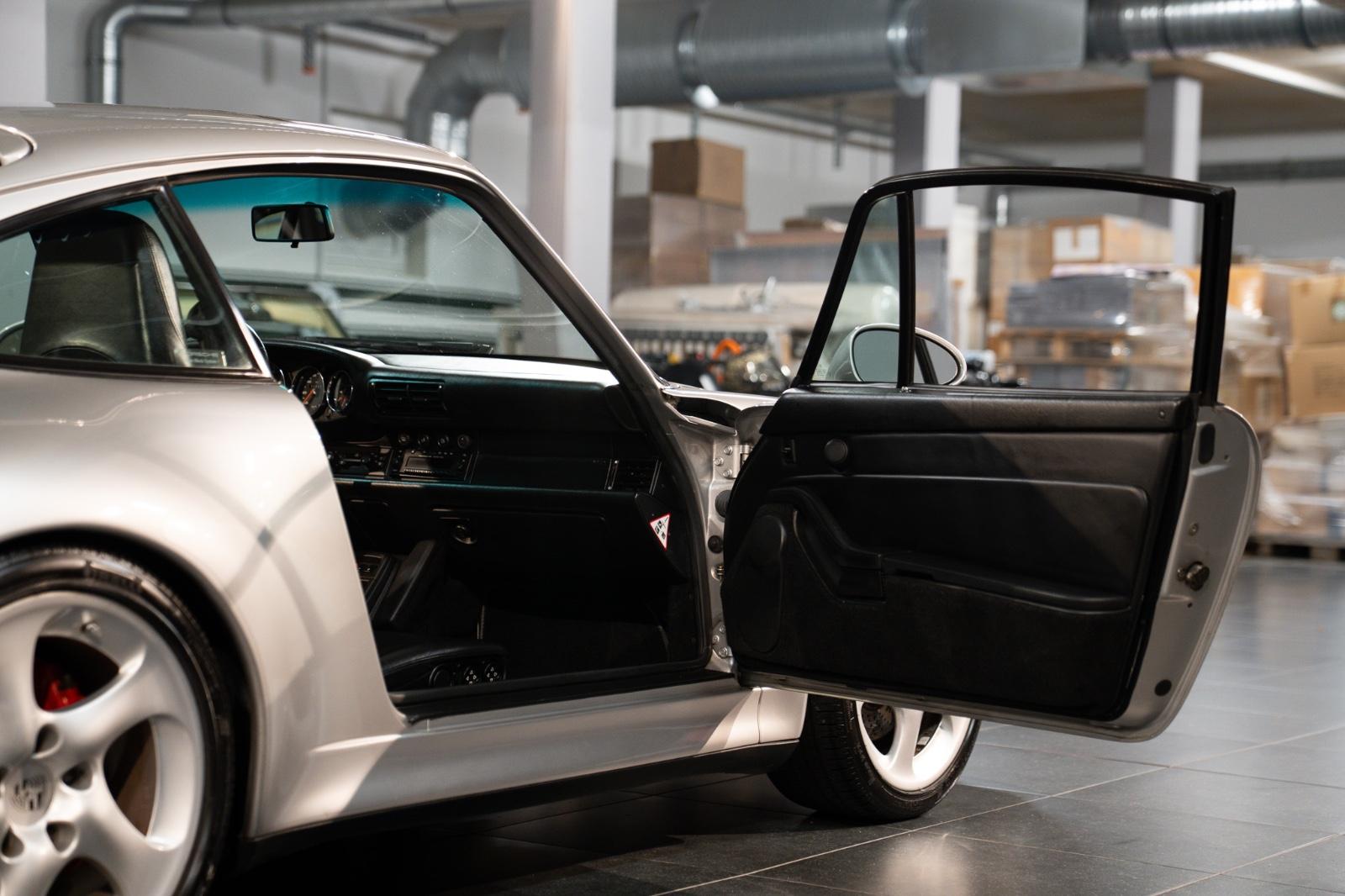 Porsche 993 4S - C00 DEUTSCH - TOP HISTORIE
