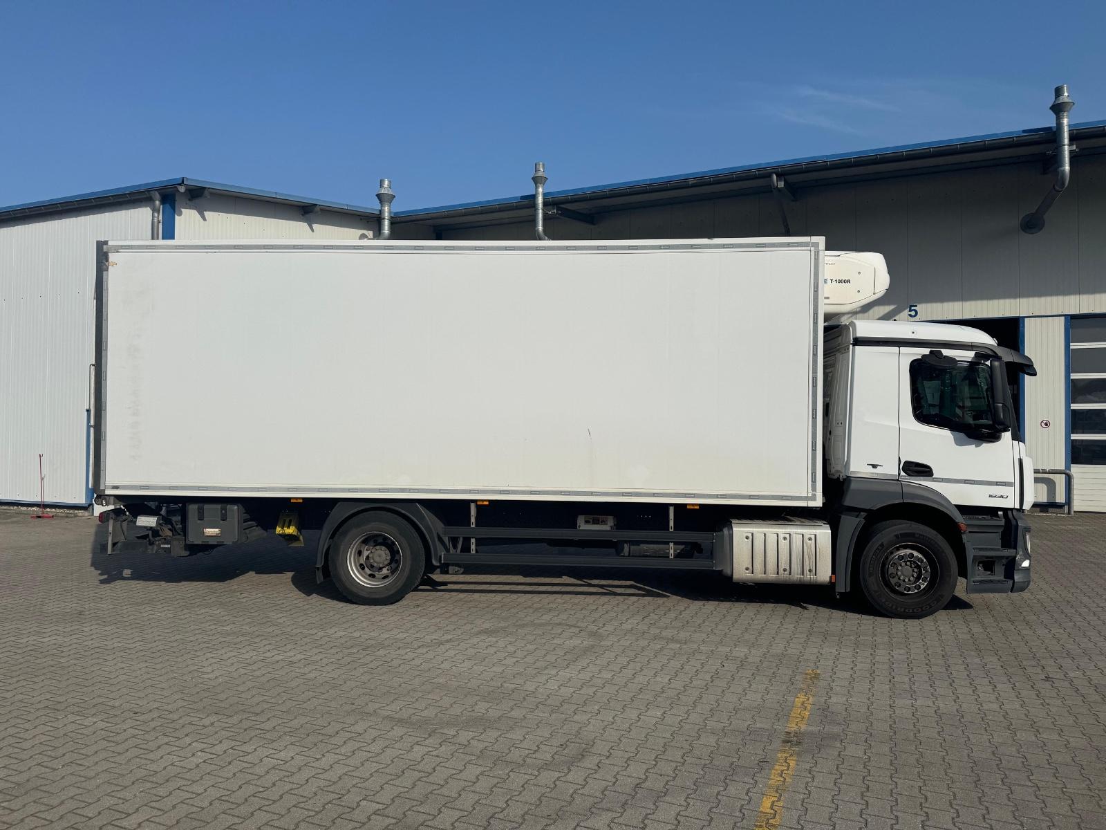 Mercedes-Benz 1830L Kühlkoffer 7.5m  Thermo King 2t LBW Kamera