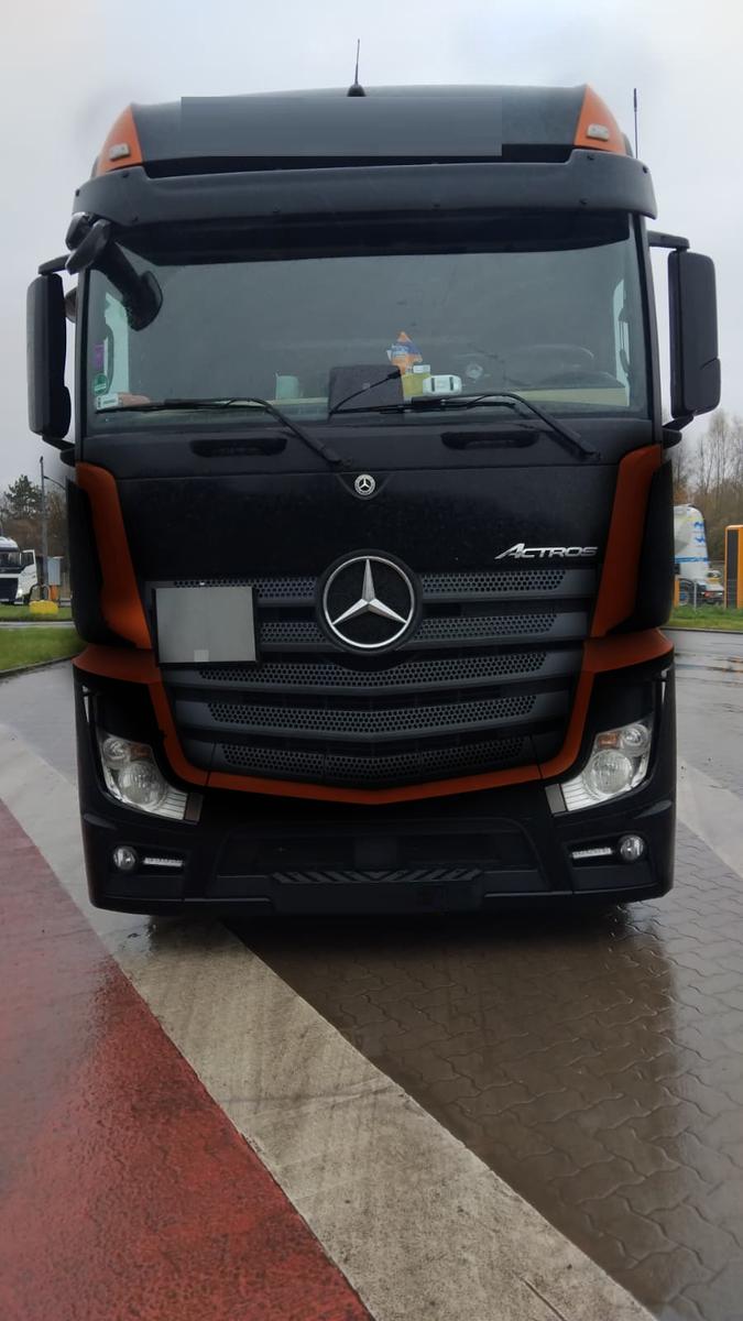Mercedes-Benz ACTROS 1851 - BIGSPACE-LOWLINER-2 STÜCK