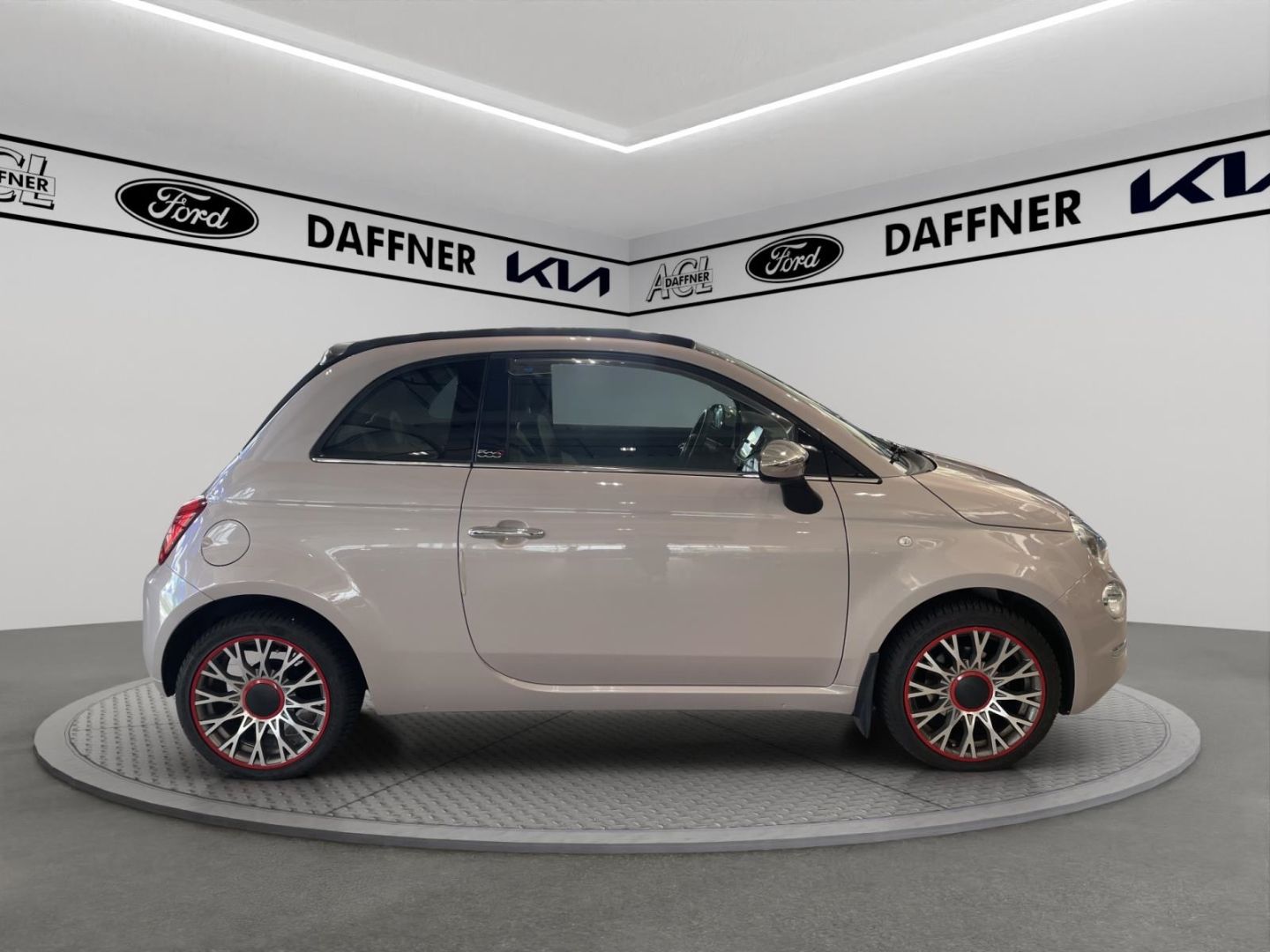 Fahrzeugabbildung Fiat 500 Star Faltdach PDC Tempomat Klima Allwetter