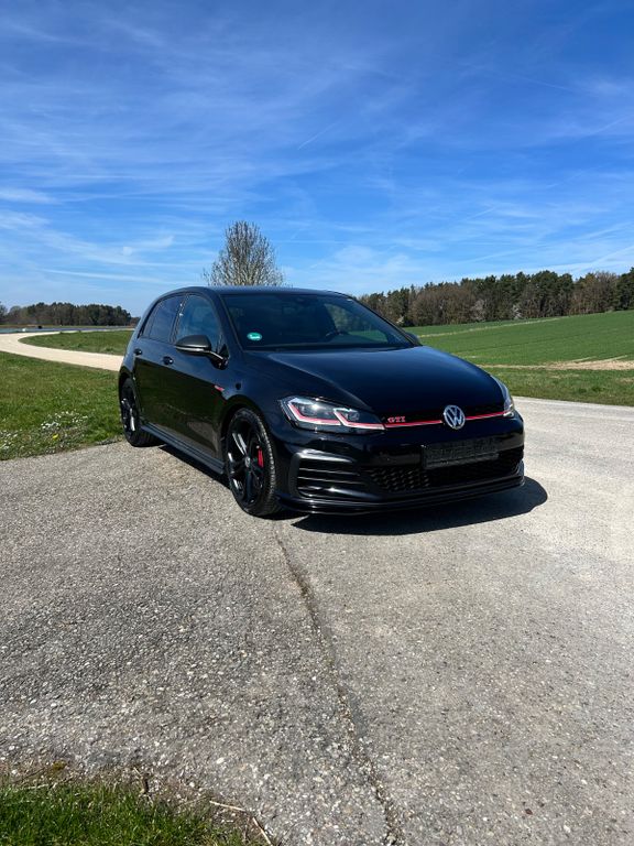 Image of Volkswagen Golf