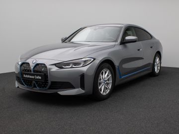 Fahrzeugabbildung BMW i4 eD35 Gran Coupé Glasdach Kamera DAB H/K Komfo
