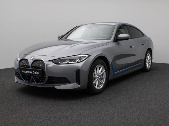 BMW i4 eD35 Gran Coupé Glasdach Kamera DAB H/K Komfo