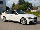 BMW 328 i 3 Limousine xDrive *Navi Prof. *Alcantara - BMW 3er Reihe in Essen