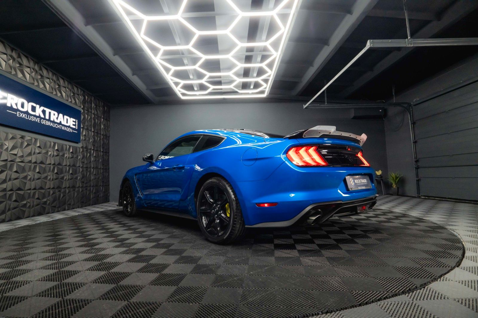Fahrzeugabbildung Ford Mustang Shelby GT 500 Coupe Performance LED