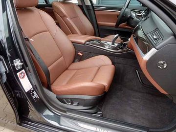 BMW 530 - 11