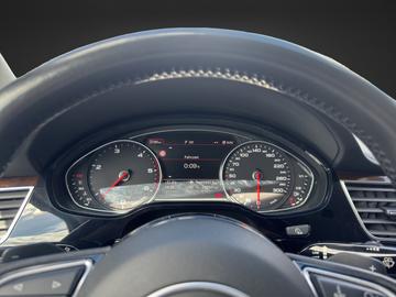 2015 AUDI A8 — миниатюра 22