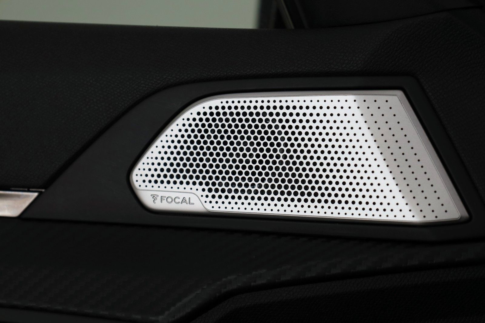 Fahrzeugabbildung Peugeot 508 SW GT Line T.Leder,Navi,LED,Focal,360°,ACC