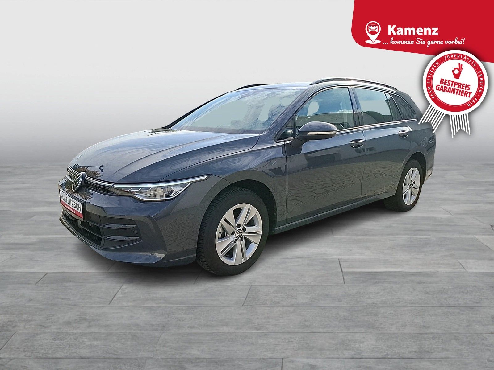 Fahrzeugabbildung Volkswagen Golf VIII Variant TSI Life LEDplus Navi AID ACC