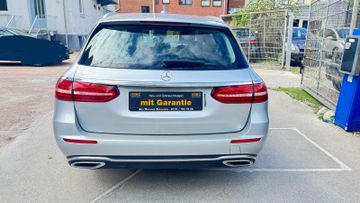Mercedes E 220 - 6