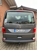 Volkswagen T6 Multivan, s. g. Zust., AHK, Gute Nacht Paket - Gute Gebrauchtwagen