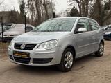 Volkswagen Polo 1.6 Automatik Tüv & Service SHZ Klima 8x - Volkswagen Polo aus 2007: 1.6