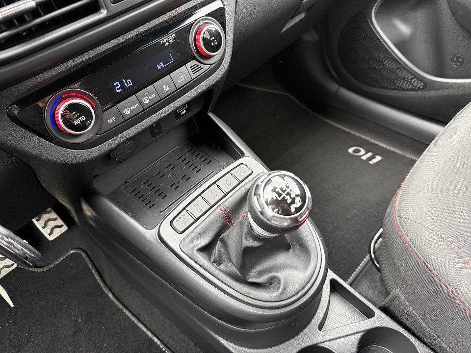 Fahrzeugabbildung Hyundai i10 1.0T 100PS N LINE NAVI-P 1HD GARANTIE KAMERA