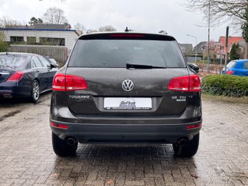 Volkswagen Touareg - 8