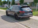 Volkswagen Touareg 3.0 V6 TDI 210kW 4MOTION Tiptronic - - Volkswagen Touareg: 4.2