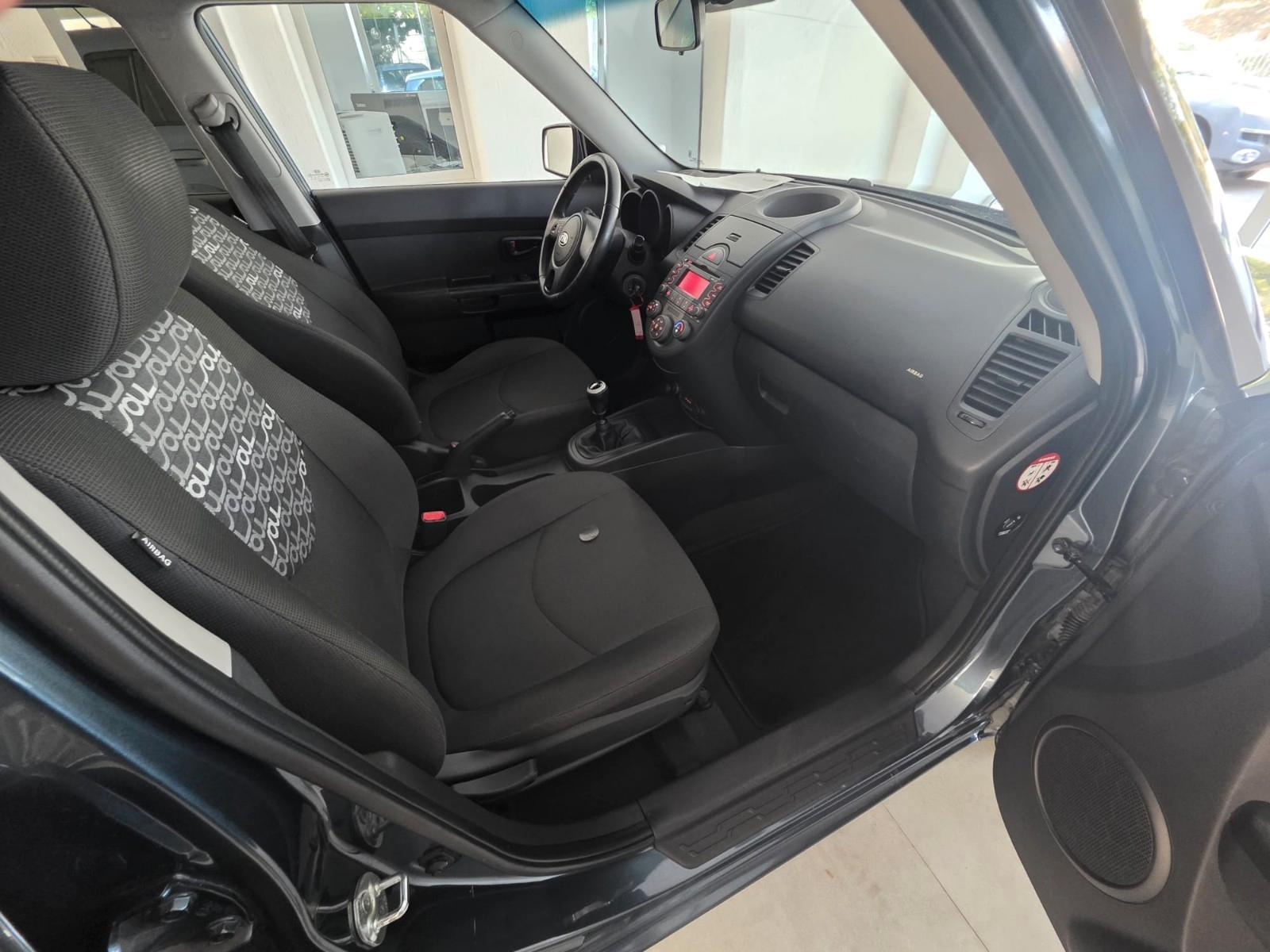 Kia Soul 2009 — photo 13