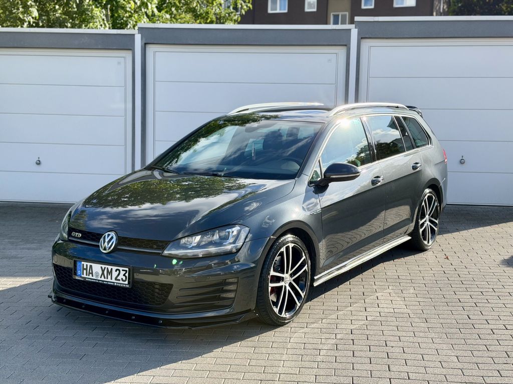 Image of Volkswagen Golf