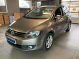 Volkswagen Golf Plus VI Team*SHZ*TMP*PDC*Tüv Neu*Insp.Neu - Gebrauchtwagen in Frankfurt bis 5.000 Euro