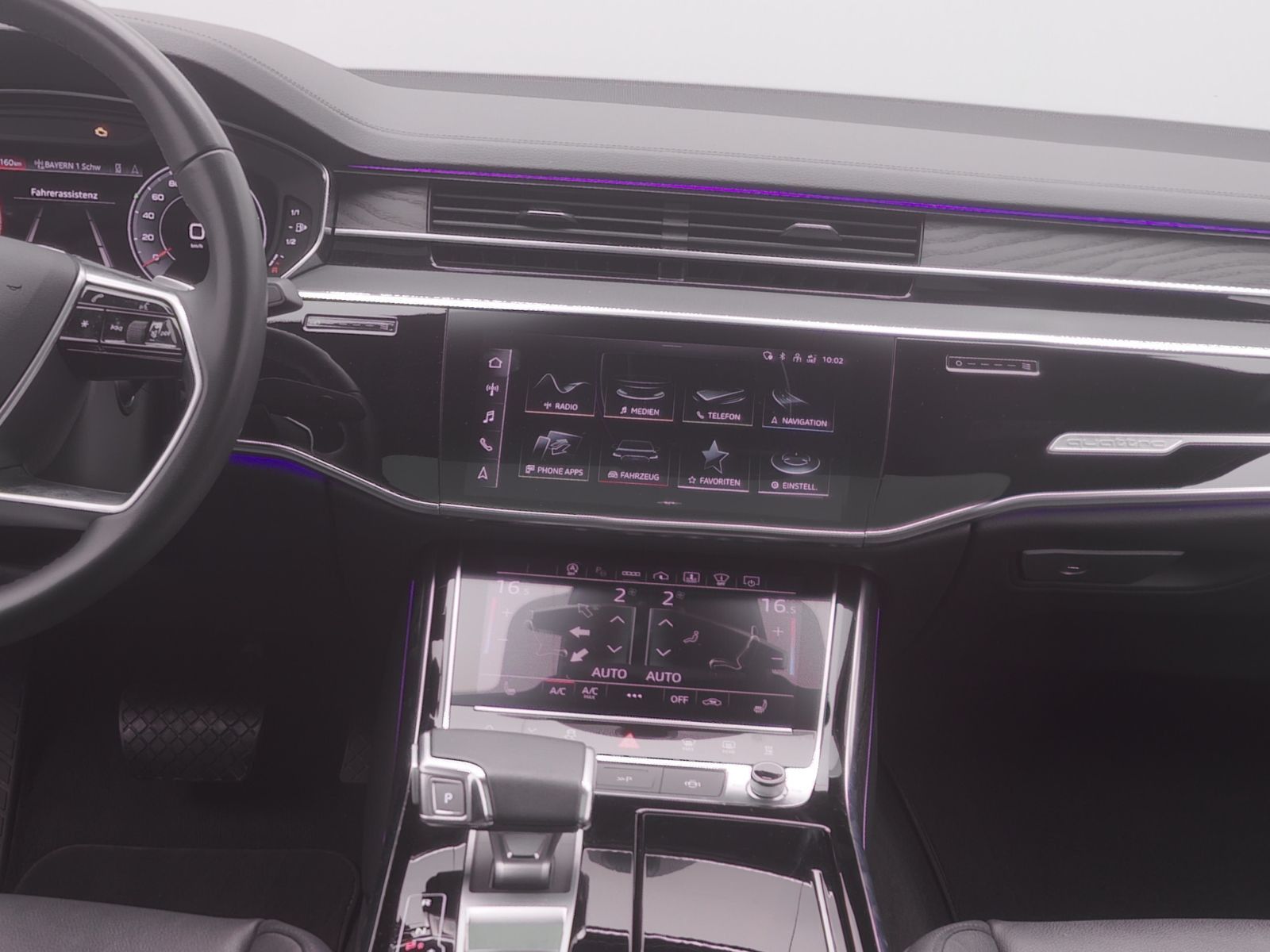 Audi A8 - Bild 10