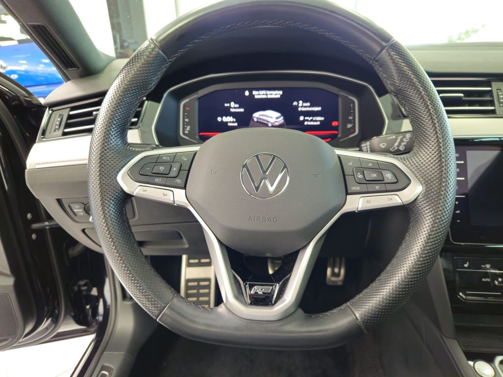 Volkswagen Passat Variant Elegance 4M R-line*PANO*HUD*STHZG