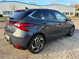 Hyundai i20 1.0 T-GDI 74kW DCT Prime*Bose Sound*Kamera - Hyundai i20: Prime