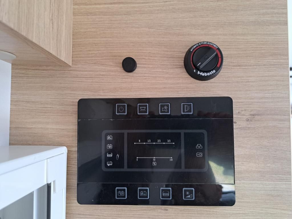 Autohaus Zimpel & Franke -  Challenger S217GA +Automatik+Solar+Markise - Bild 16