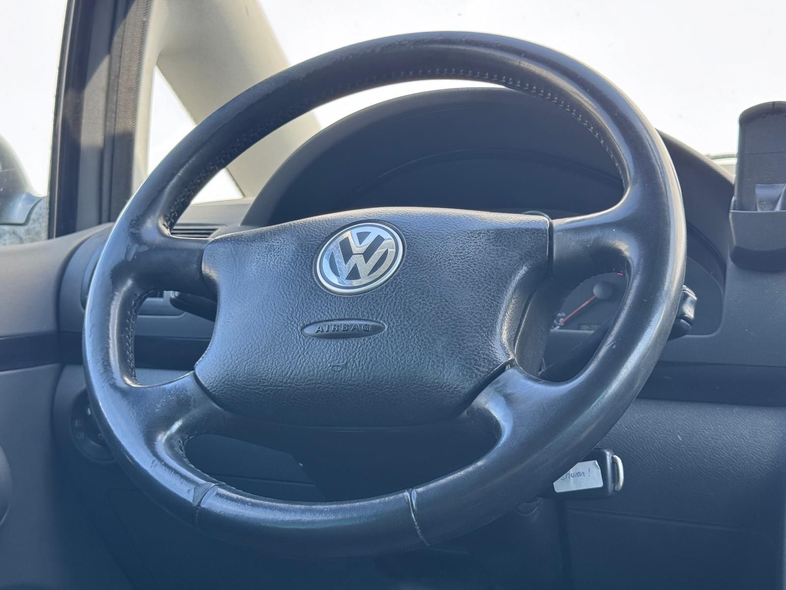 Fahrzeugabbildung Volkswagen SHARAN 1.9 TDI TRENDLINE/8xBEREIFUNG