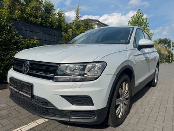 Volkswagen Tiguan - 5
